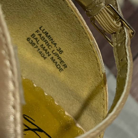 Fabulicious heels - Picture 10 of 10